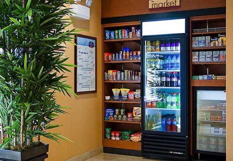 Fairfield Inn & Suites Tampa Fairgrounds/Casino Orient Park Екстериор снимка