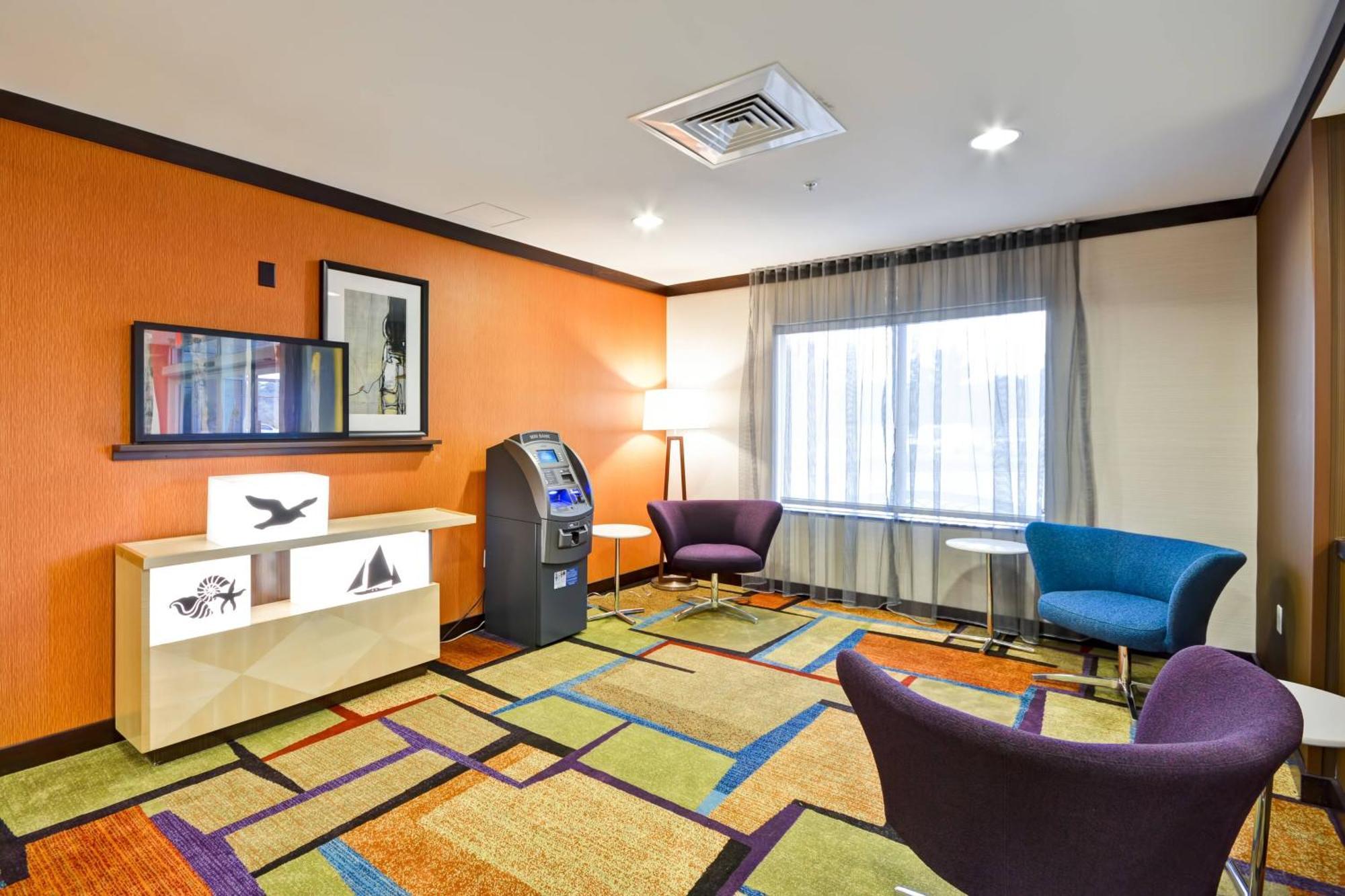 Fairfield Inn & Suites Tampa Fairgrounds/Casino Orient Park Екстериор снимка