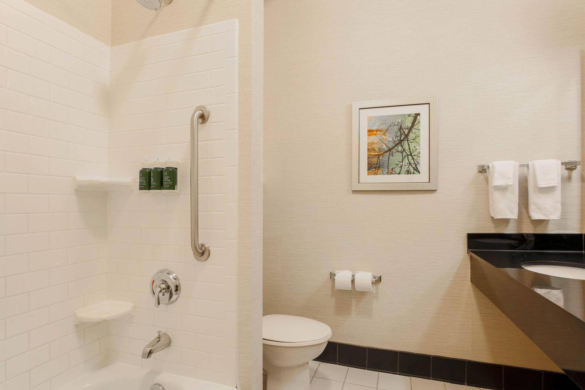 Fairfield Inn & Suites Tampa Fairgrounds/Casino Orient Park Екстериор снимка